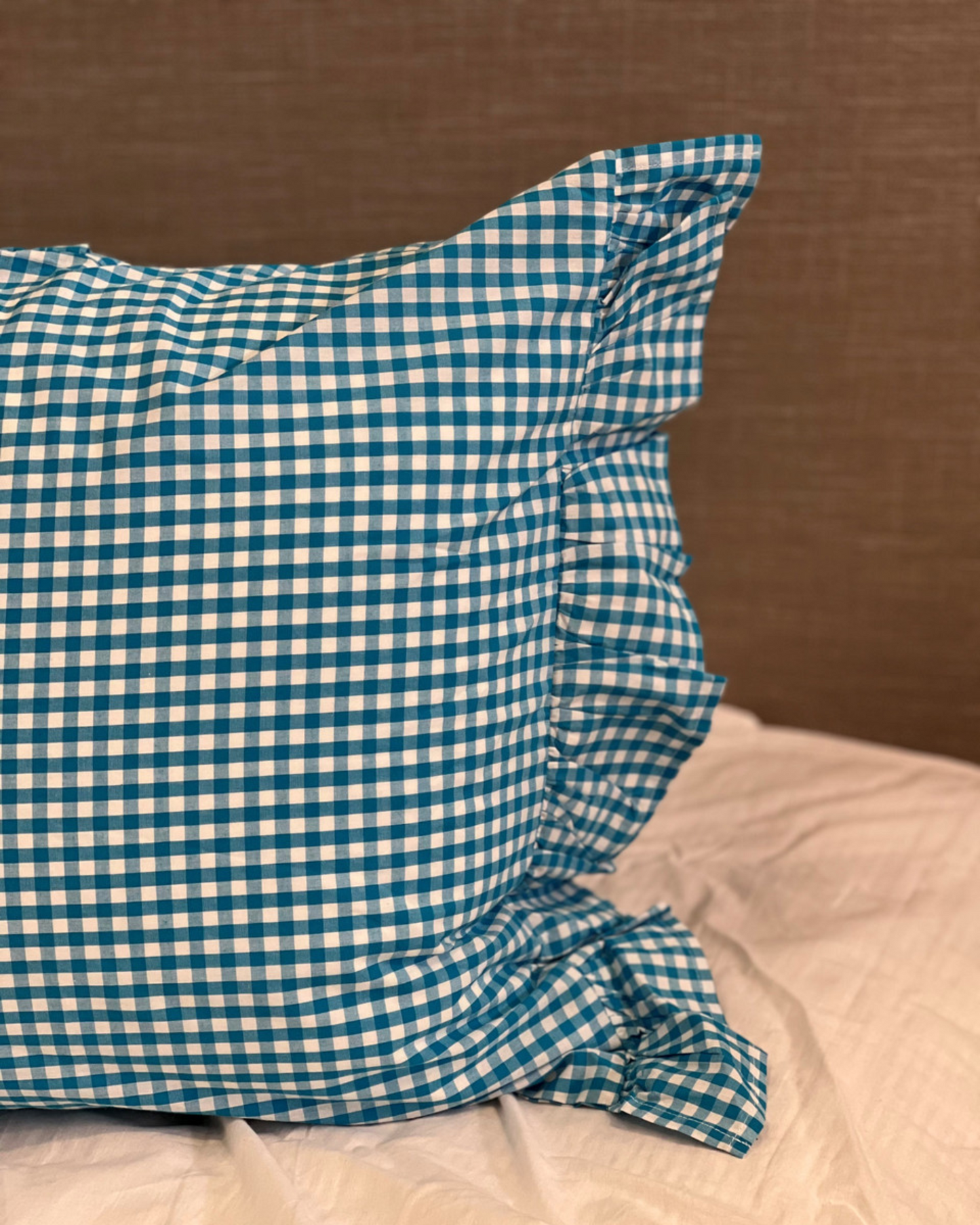 CHECK FRILL PILLOWCASE SET