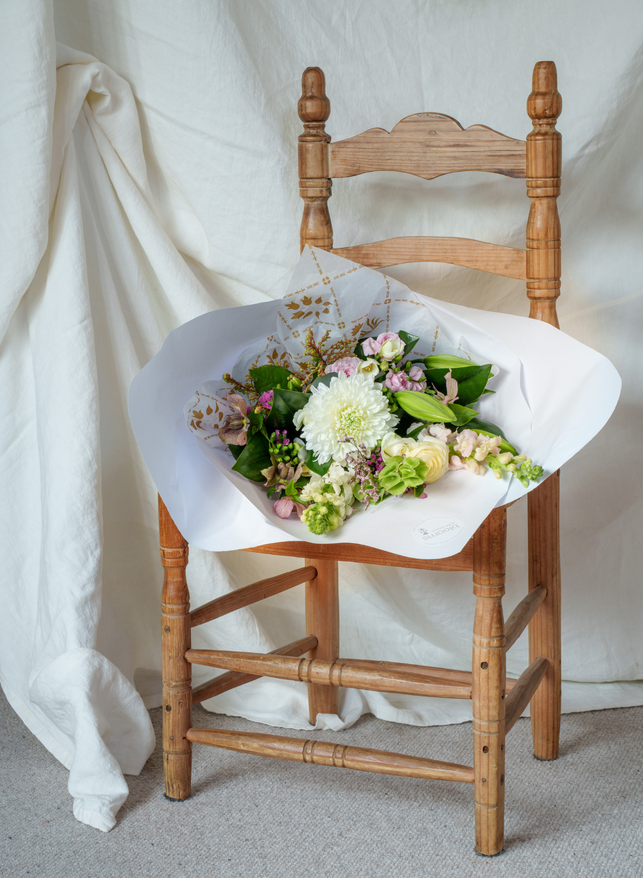FRESH FLOWER BOUQUET