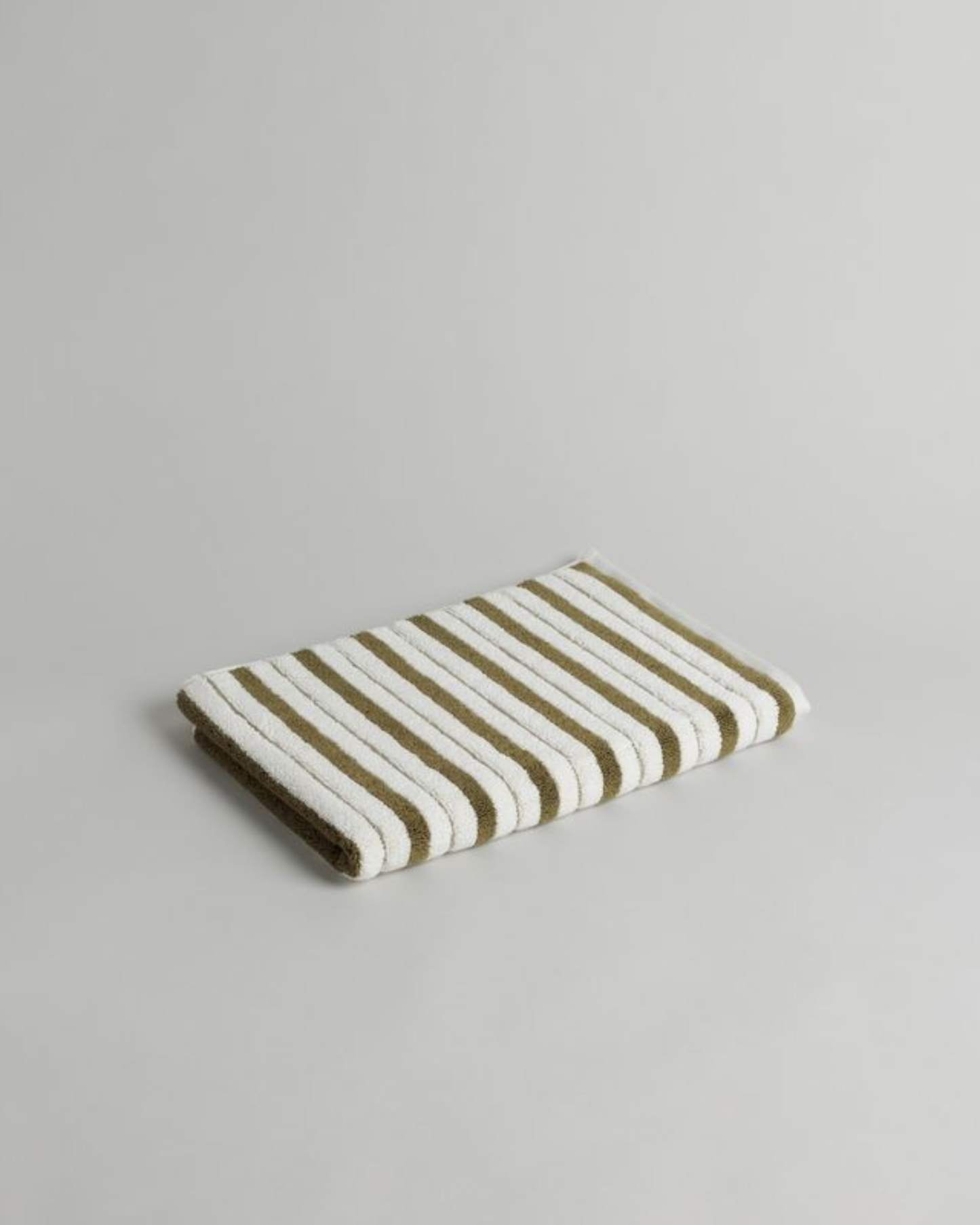 ECHO BATH MAT - CAPER & CHALK