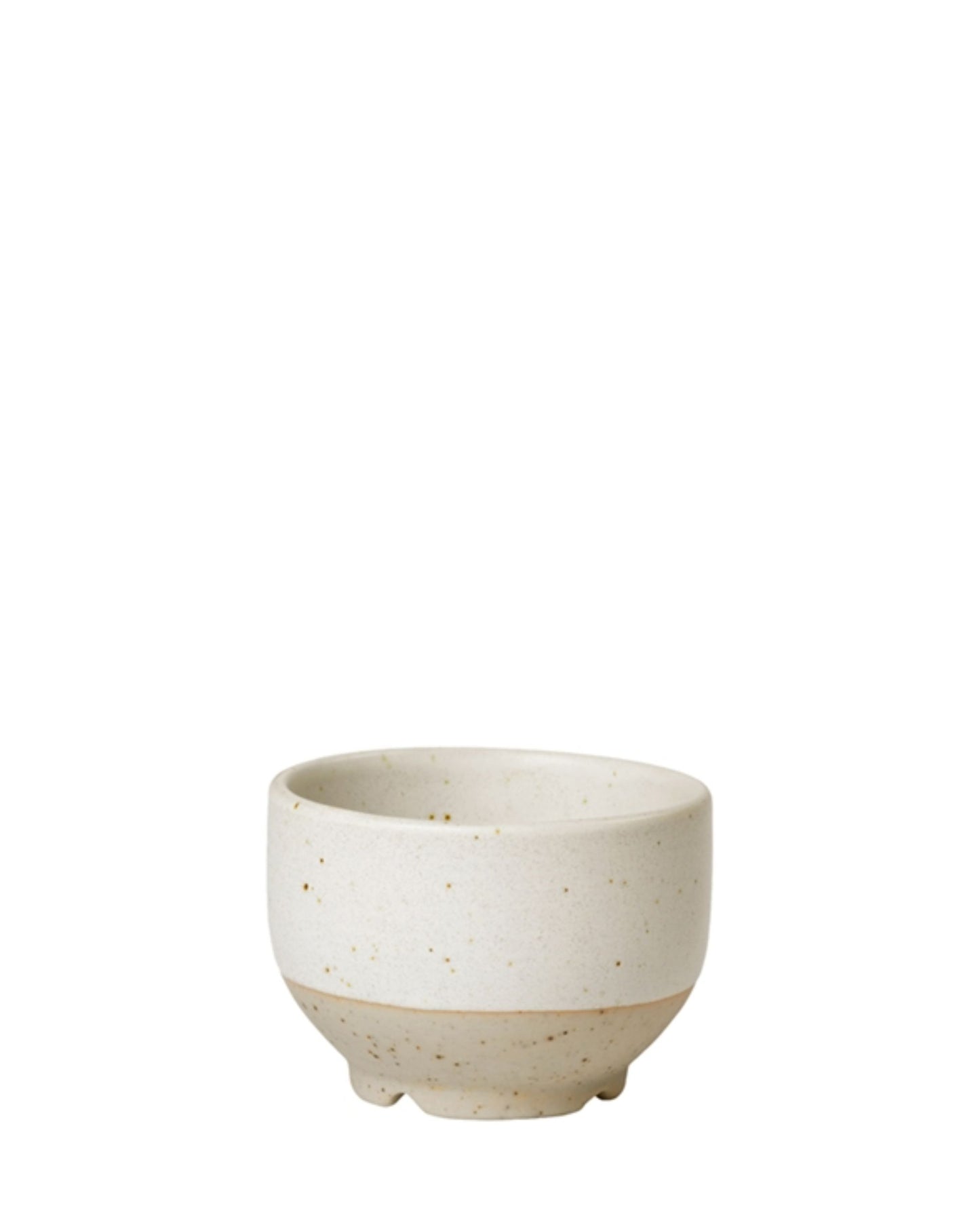 As part of the Broste collection, the ELI MINI BOWL showcases a cream-colored, speckled texture and minimalist design, capturing the elegance of Japanese tableware. Its reactive glaze finish offers a distinctive touch against a simple white background.