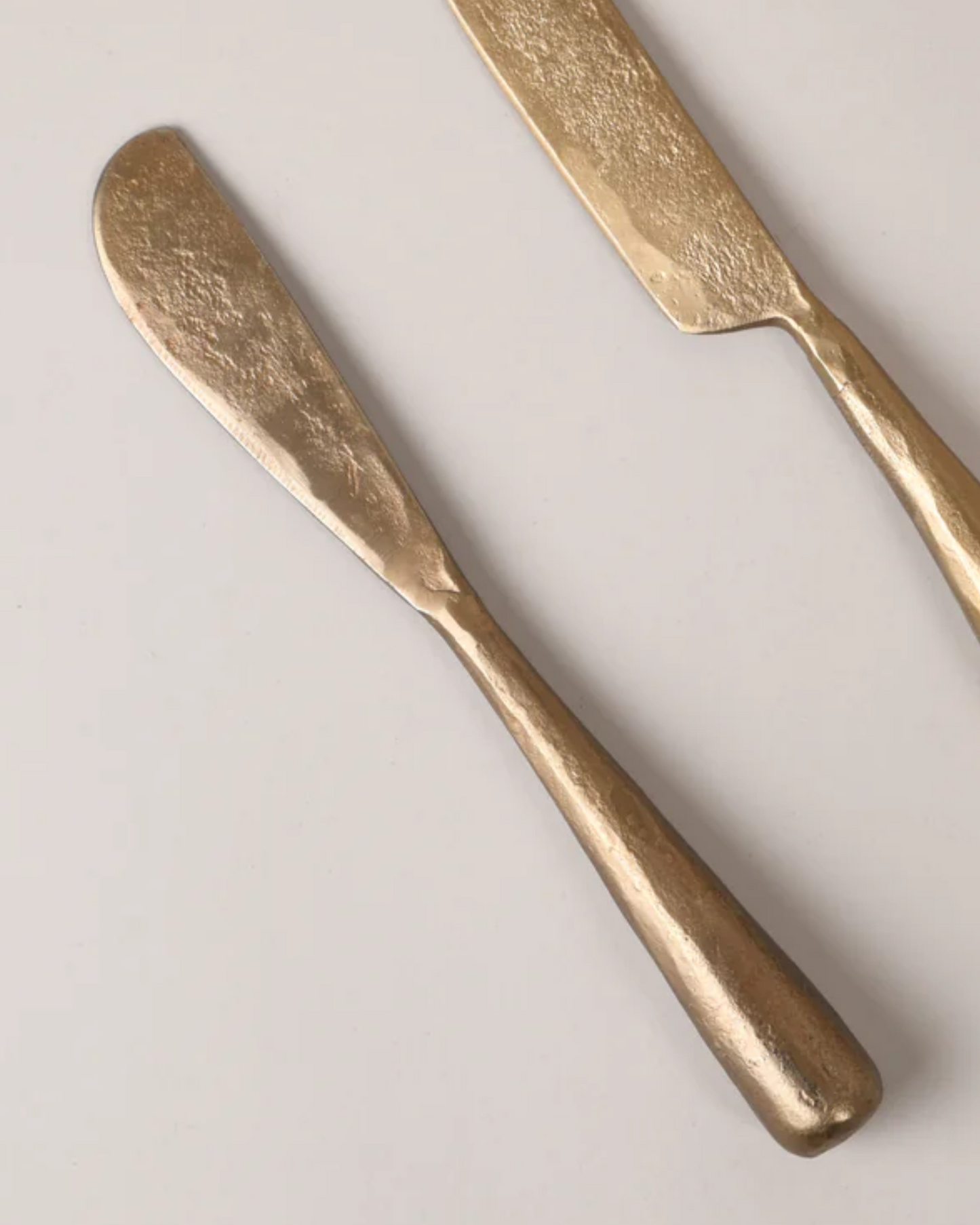 FORAGED BRASS PATE KNITE