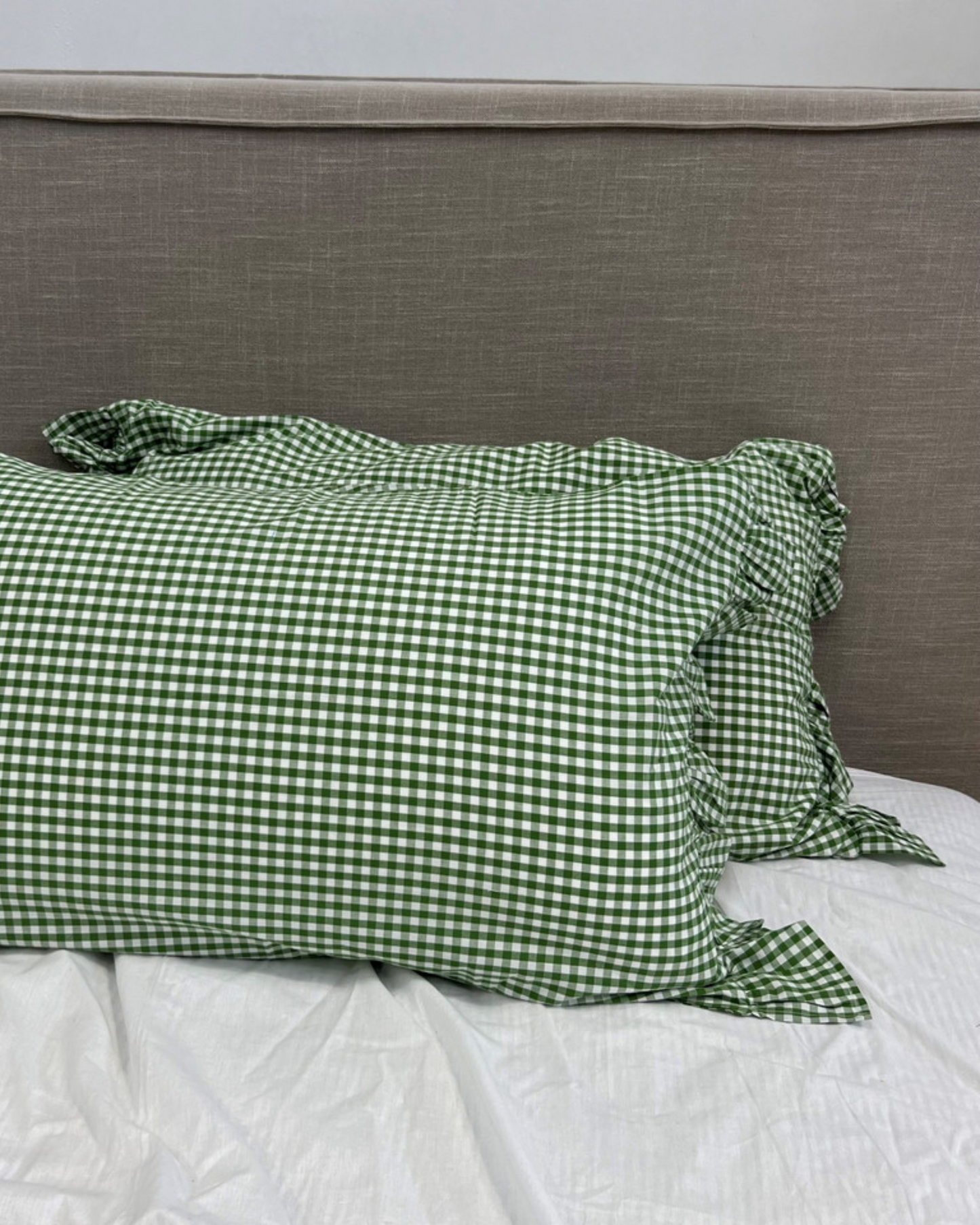 CHECK FRILL PILLOWCASE SET