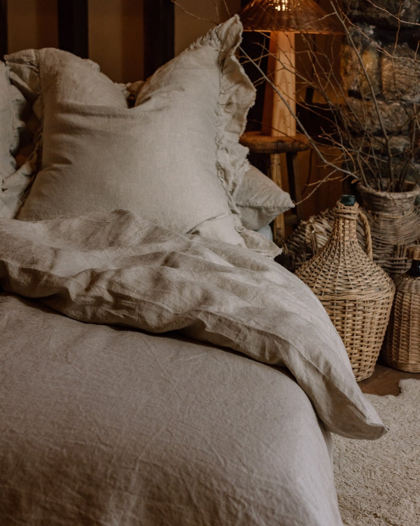 LE LIN NATURAL RUFFLE EDGE EURO PILLOW CASES