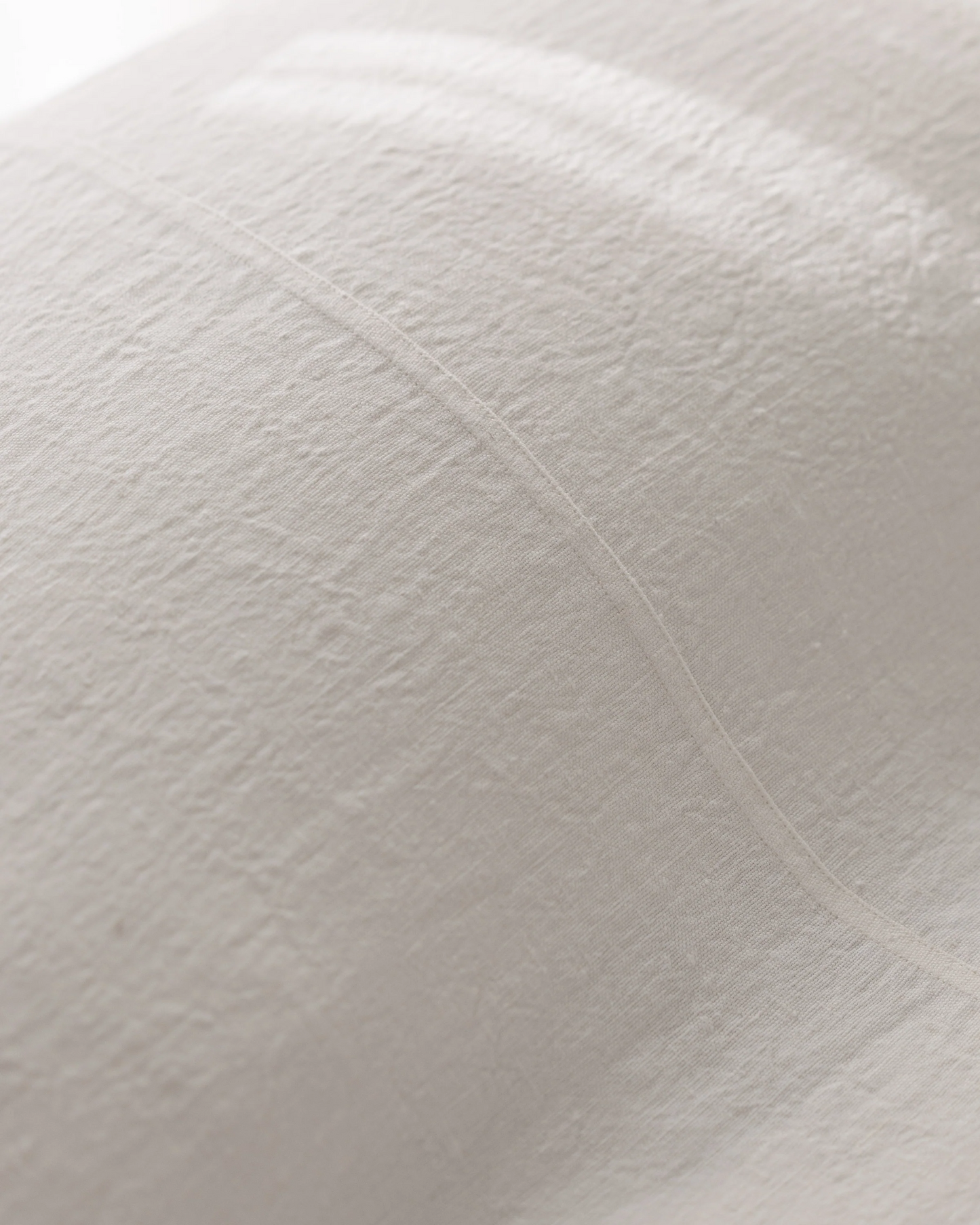 LUCA LINEN BED COVER - OFF WHITE