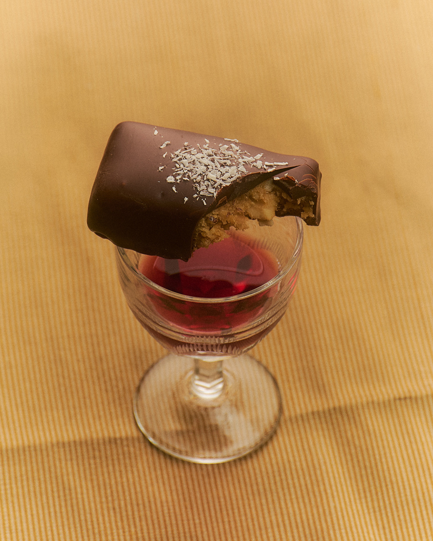 LOCO LOVE CHOCOLATE - SINGLE BAR