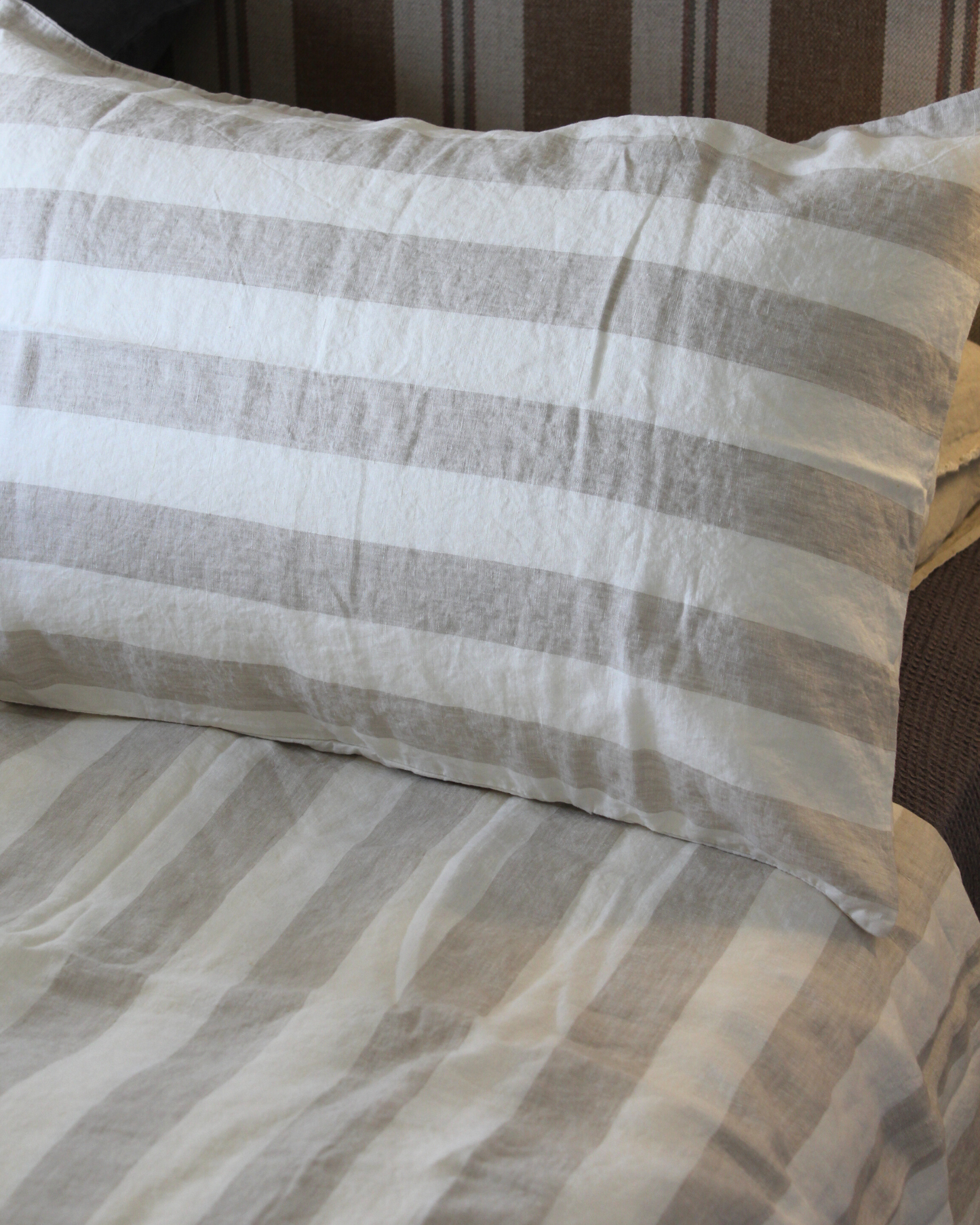 LE LIN WIDE NATURAL STRIPE STANDARD PILLOW CASES