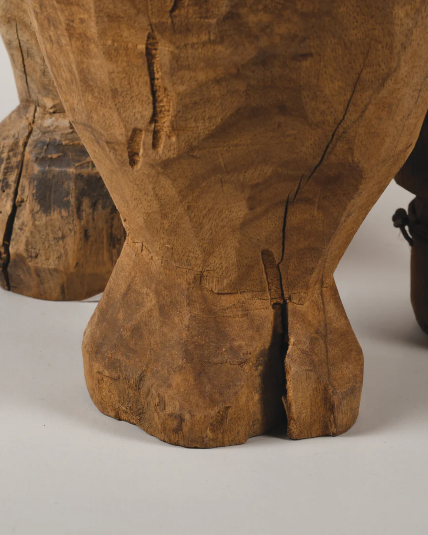 TIMBER CANDLE STANDS WITH IRON CUP