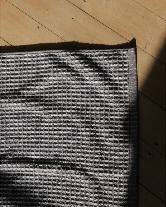 WAFFLE  BATH MAT - GREY/WHITE