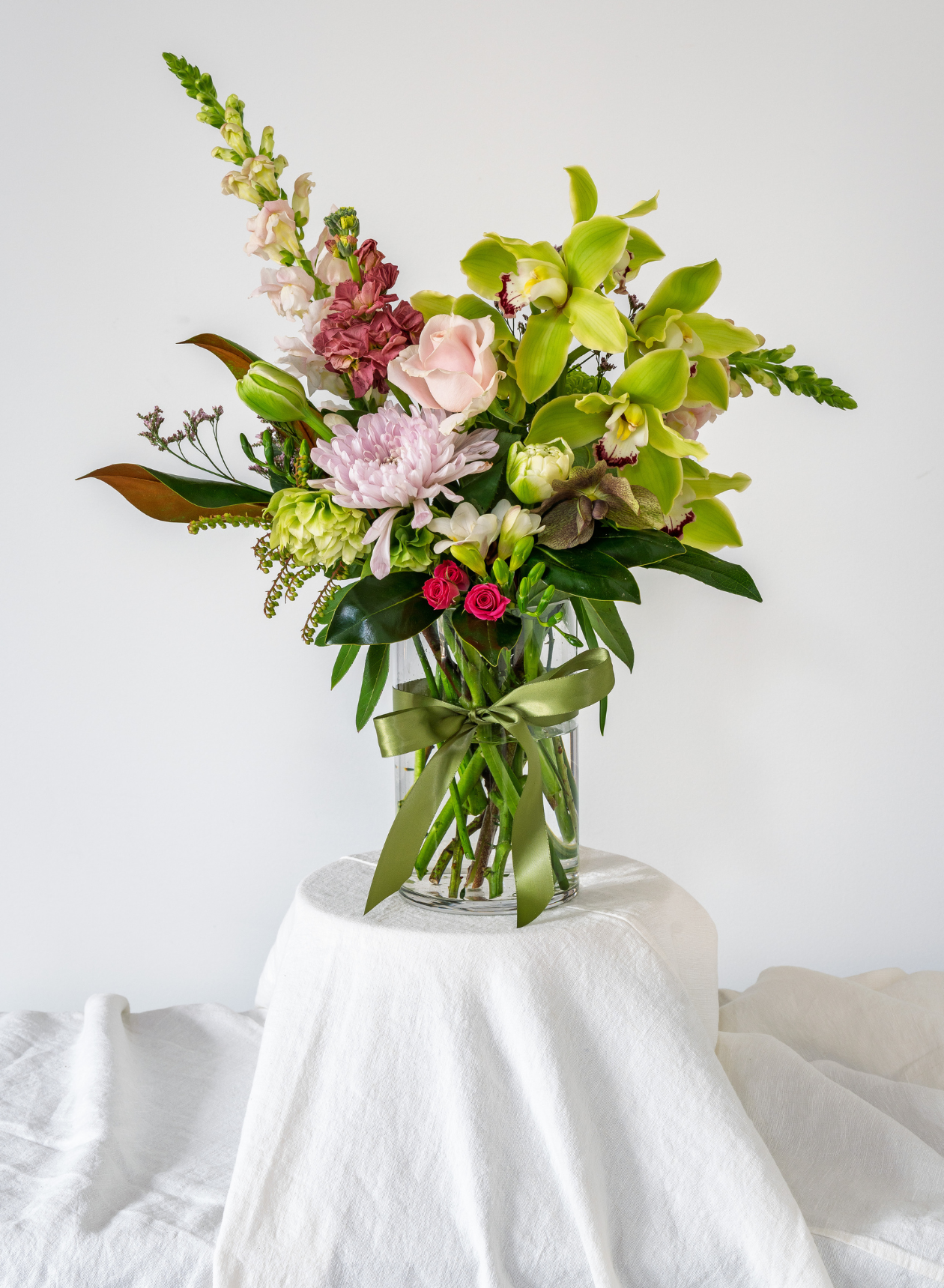 FRESH FLOWERS IN A VASE
