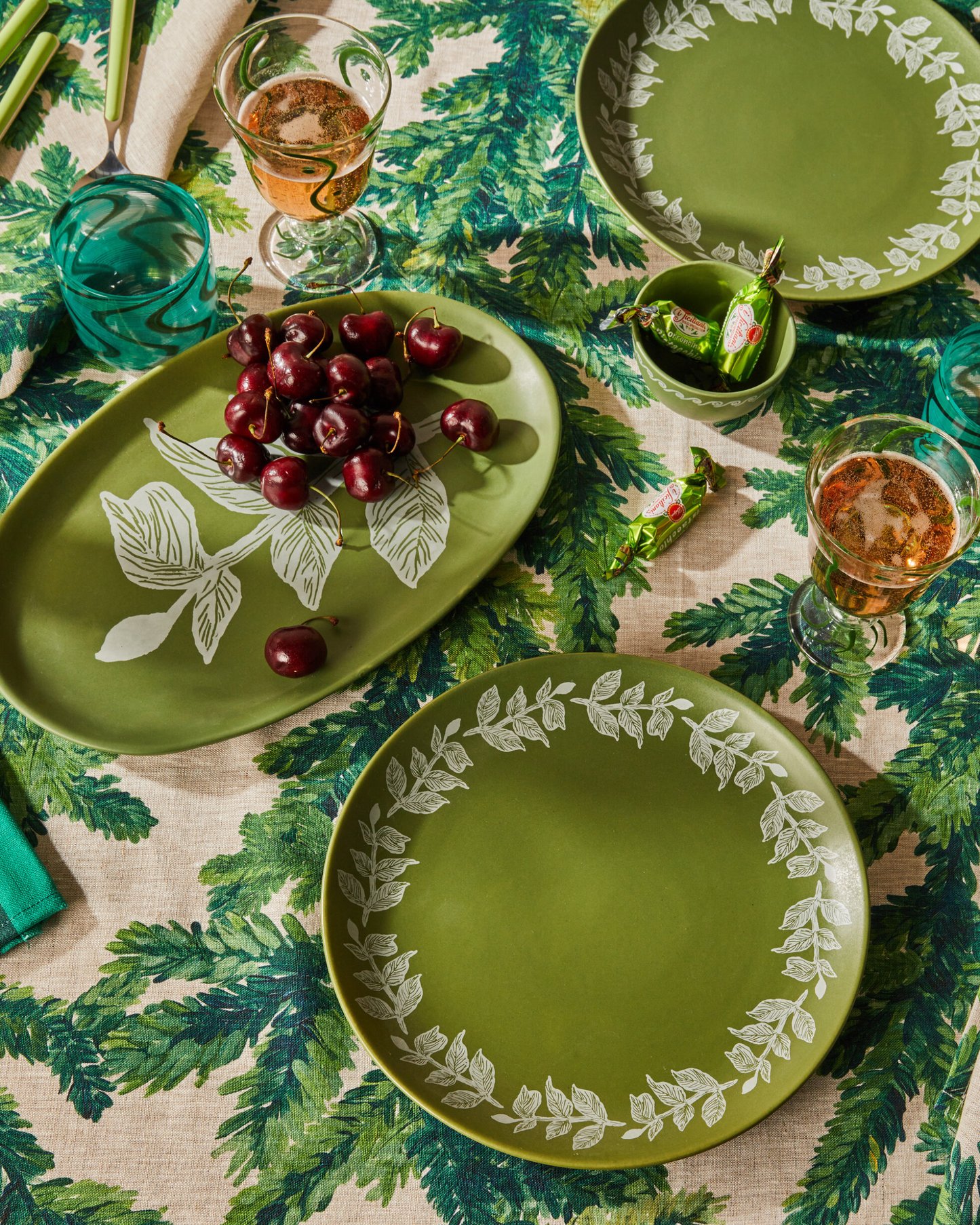 VINES PLATE - GREEN