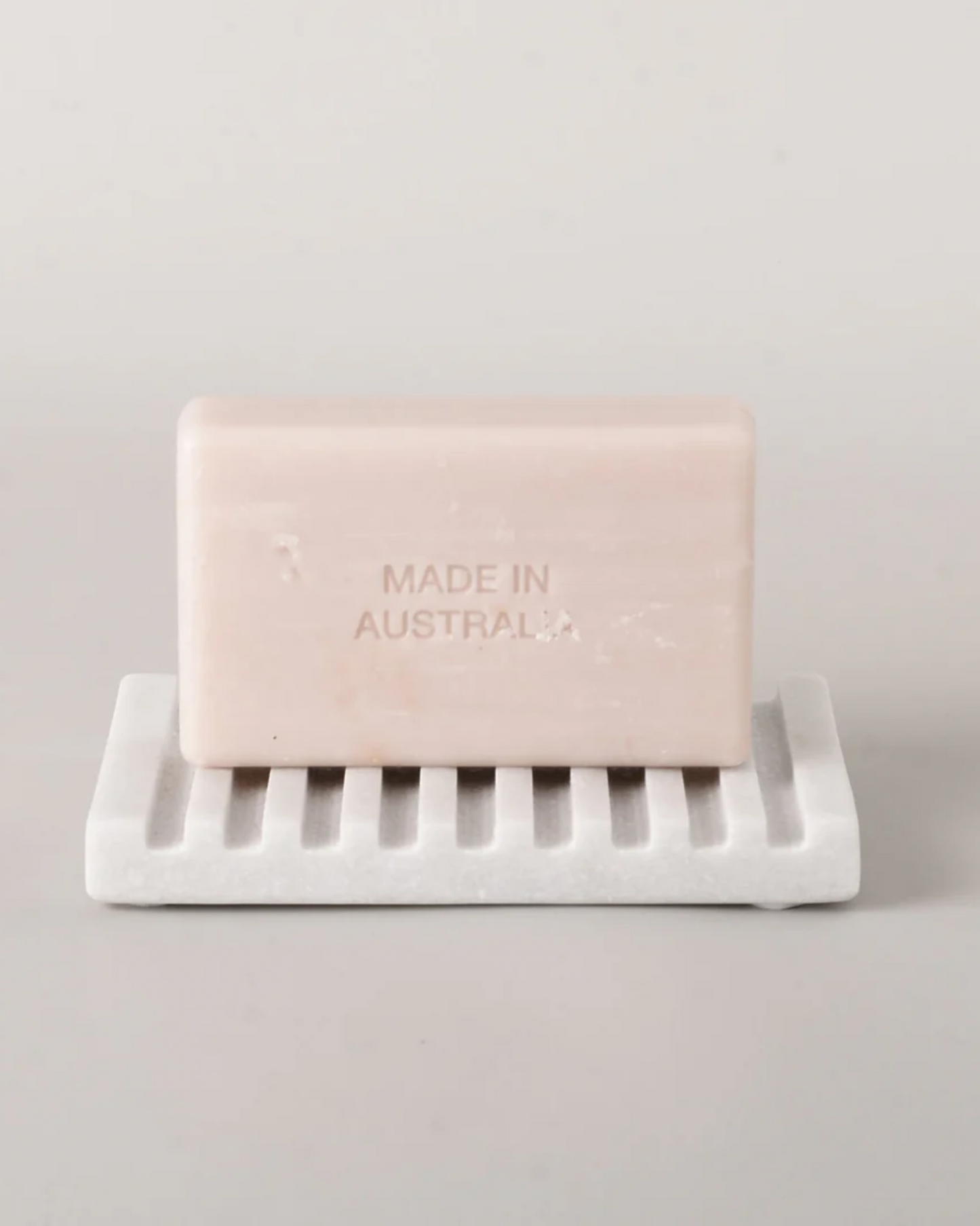 WHITE MARBLE RECTANGLE STRIPPED SOAP DISH