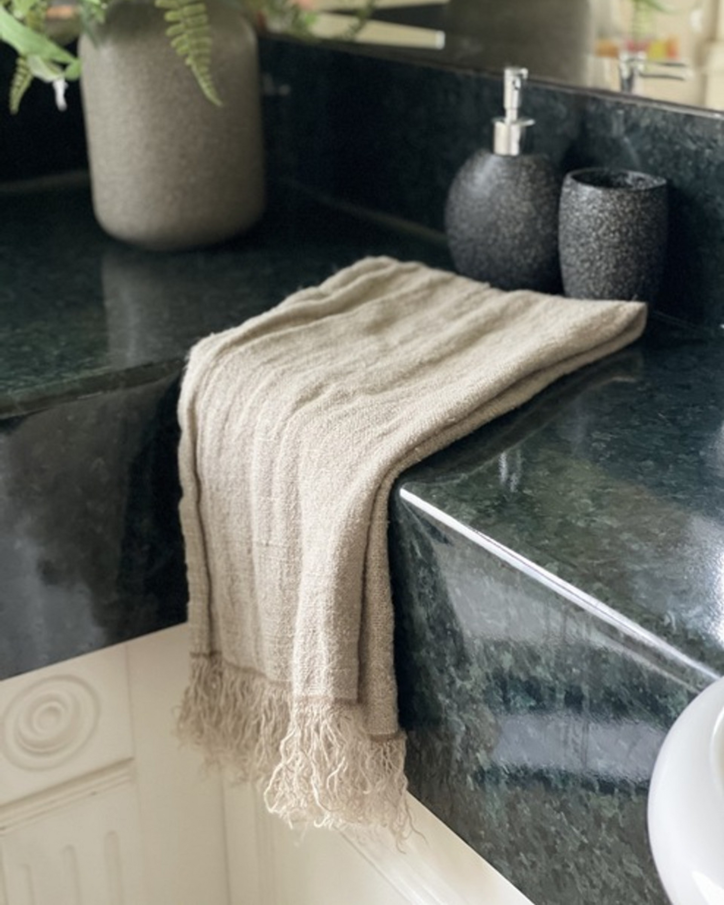 ANGASTON LINEN HAND TOWEL - NATURAL
