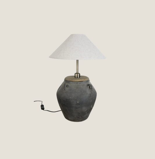 CASA NATURAL POT LAMP W/ SHADE