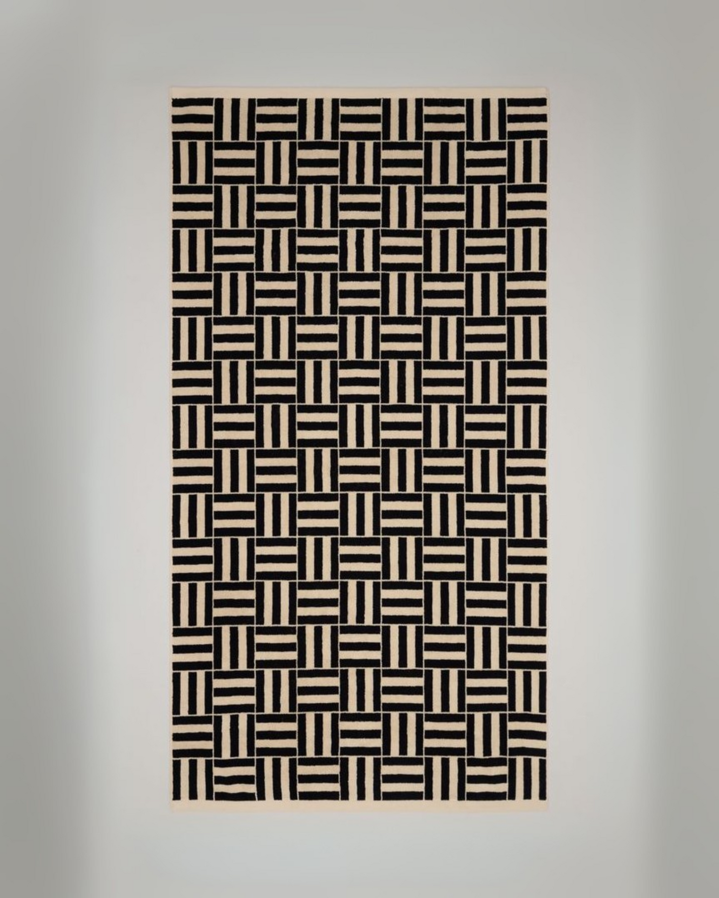 WILLIS POOL TOWEL - SAND & NOIR