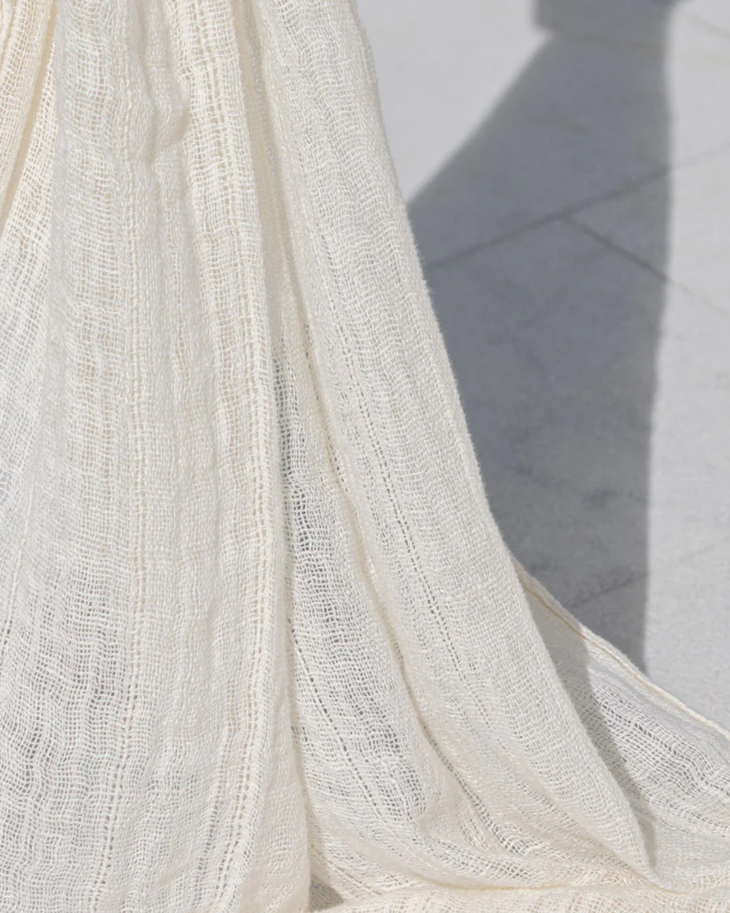 AIRA LINEN CURTAIN