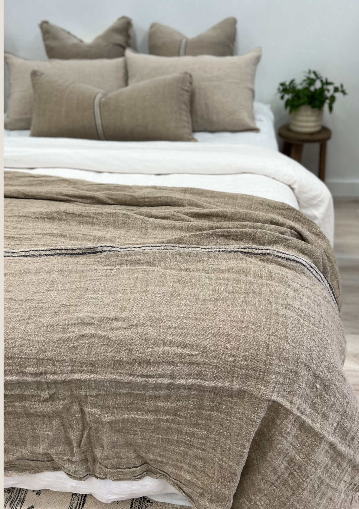 ANGASTON BED THROW - BLUE STRIPE 150 X 220CM