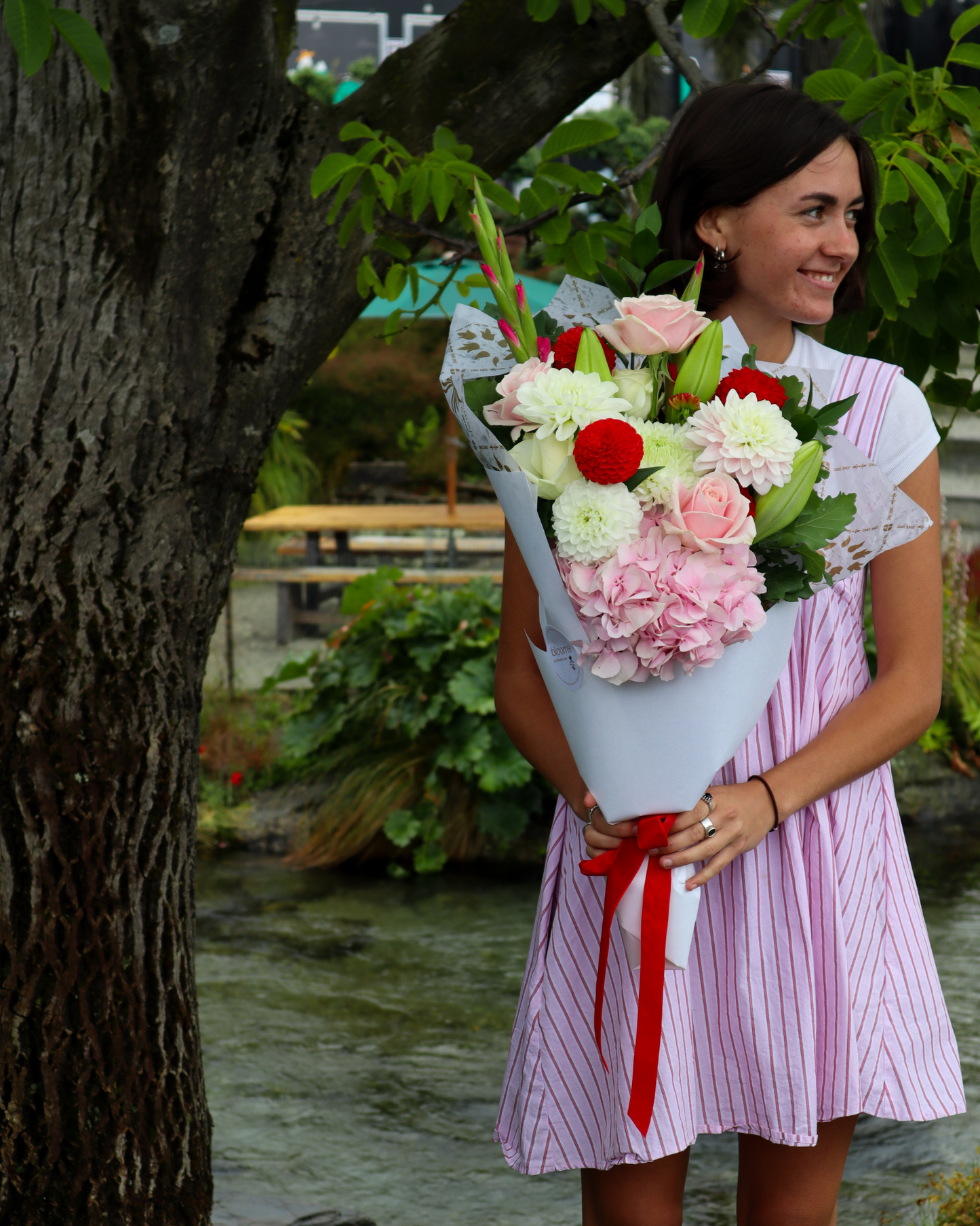 PRE ORDER - VALENTINES SEASONAL BOUQUET