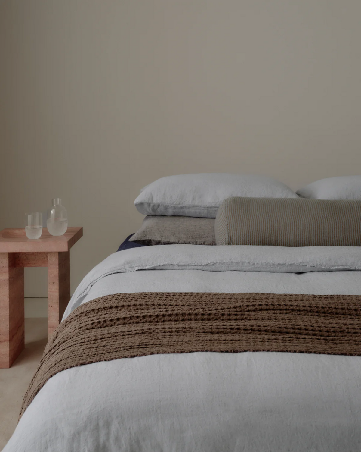 HALE FLOCCA THROW - BERE