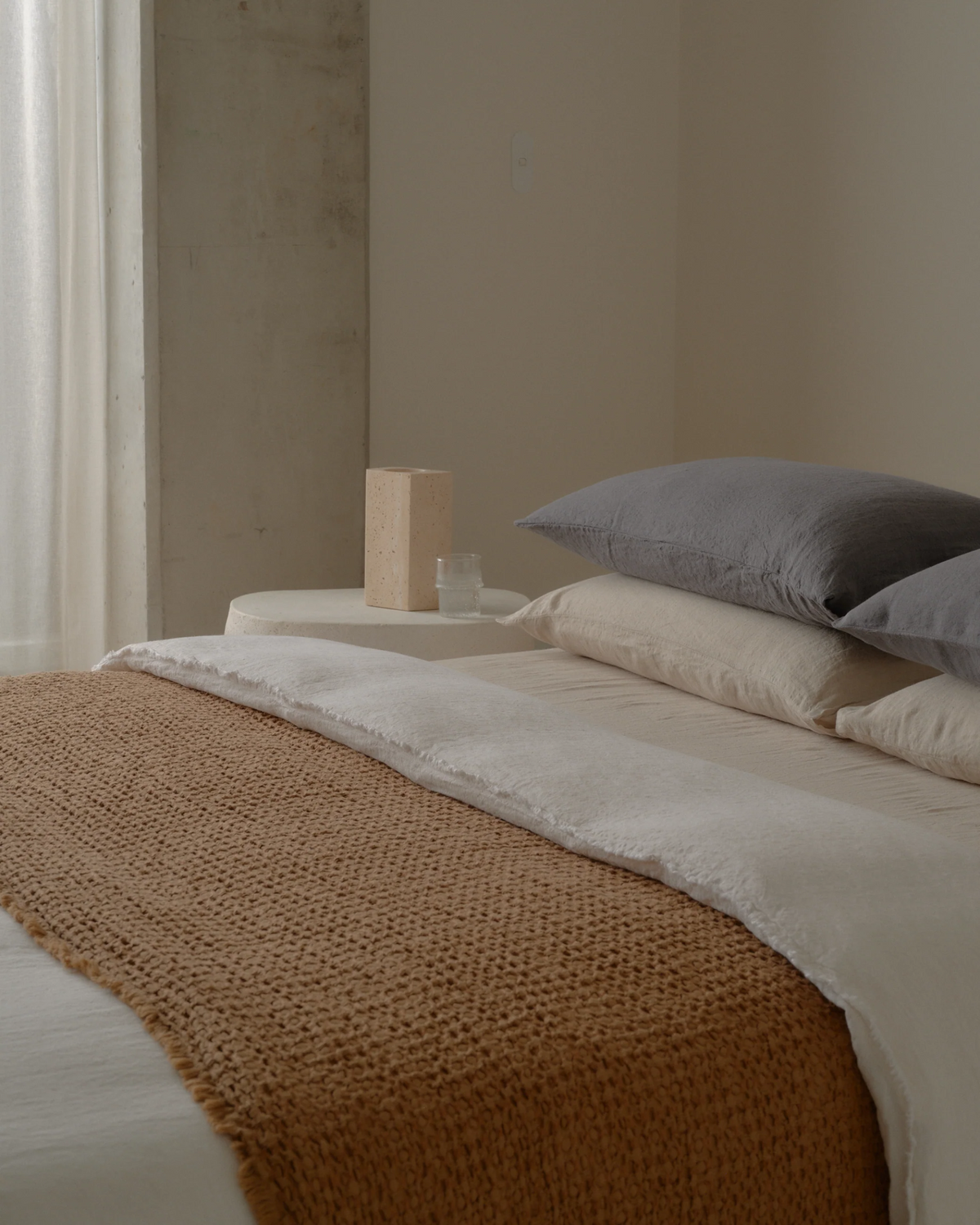 HALE FLOCCA THROW - RUSSO