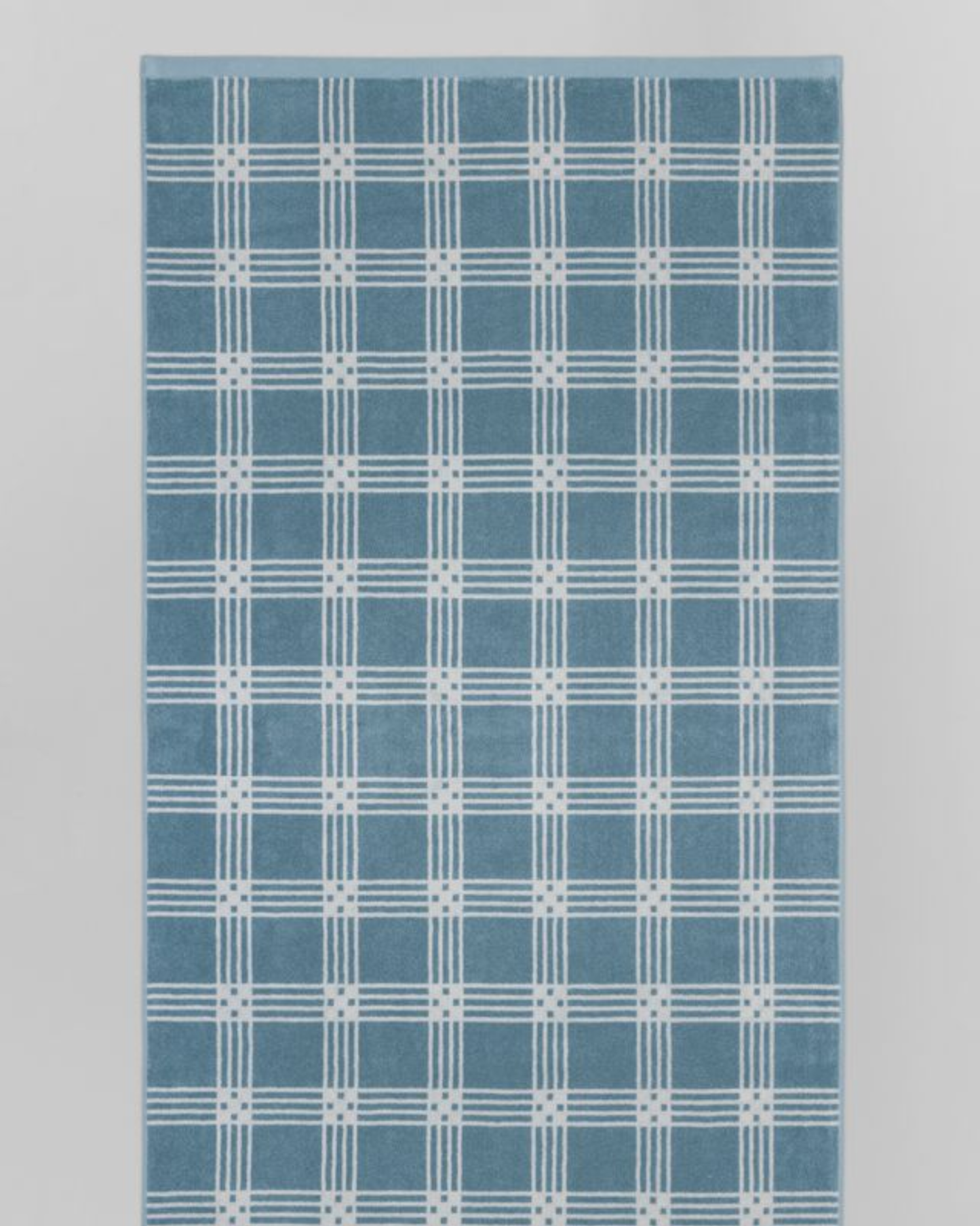 BAINA FRISA POOL TOWEL - CELESTE & CHALK