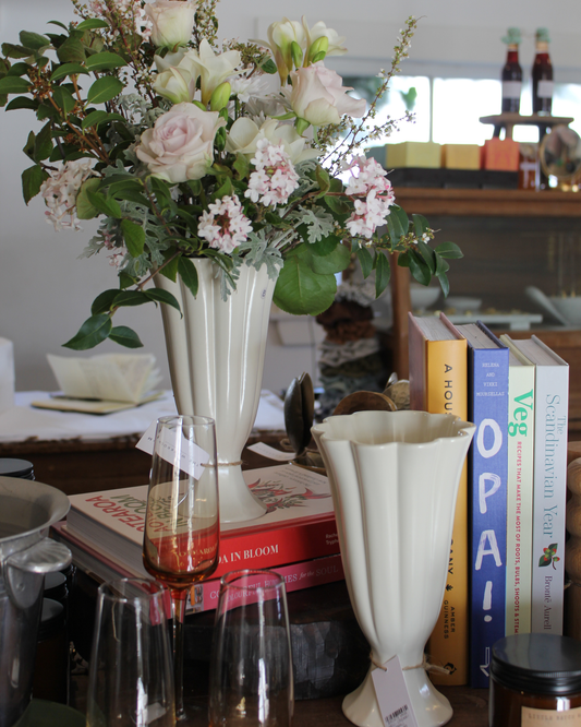 HELI  VASE - CREAM