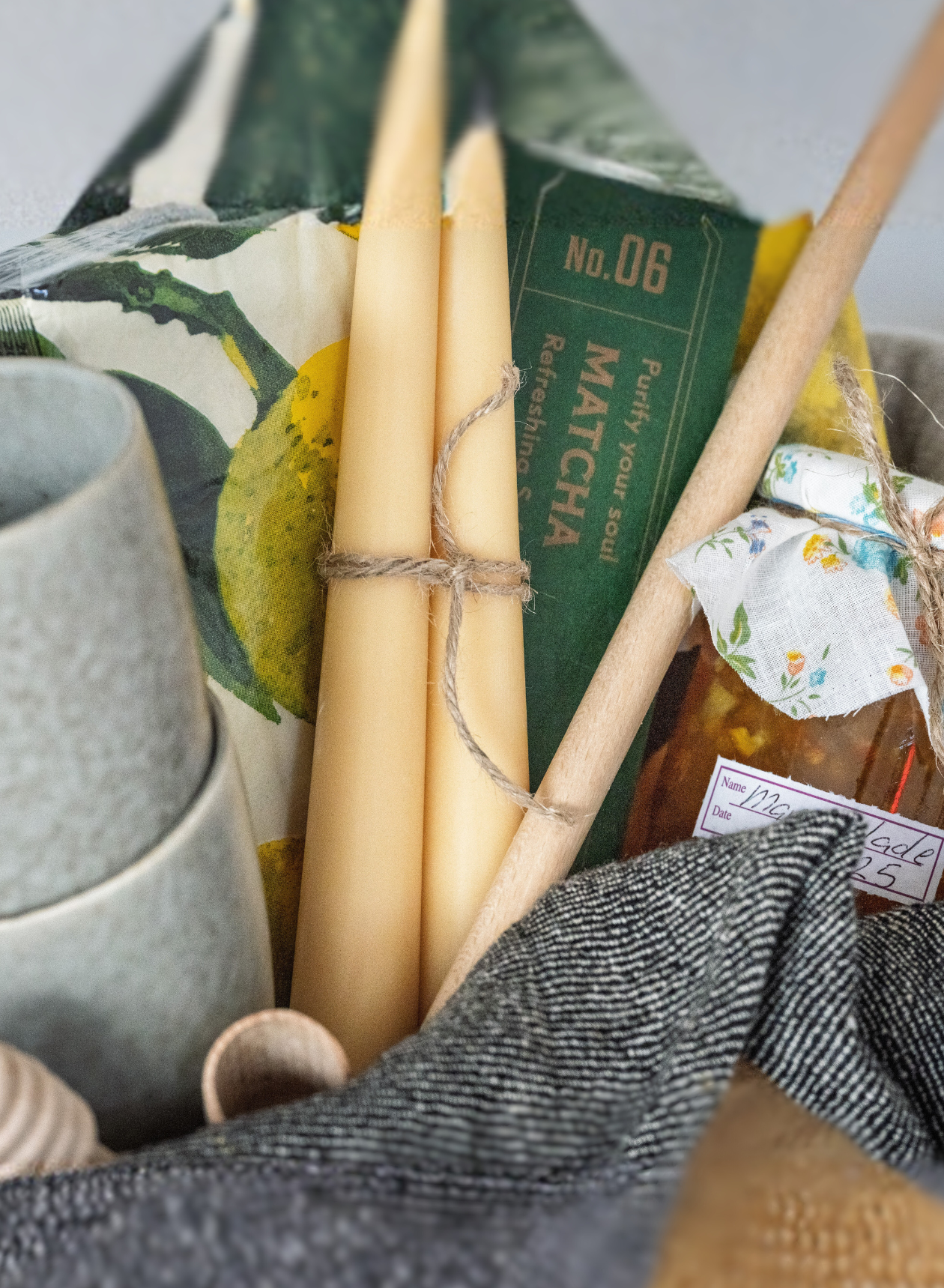 NEW HOME OWNERS GIFT BASKET