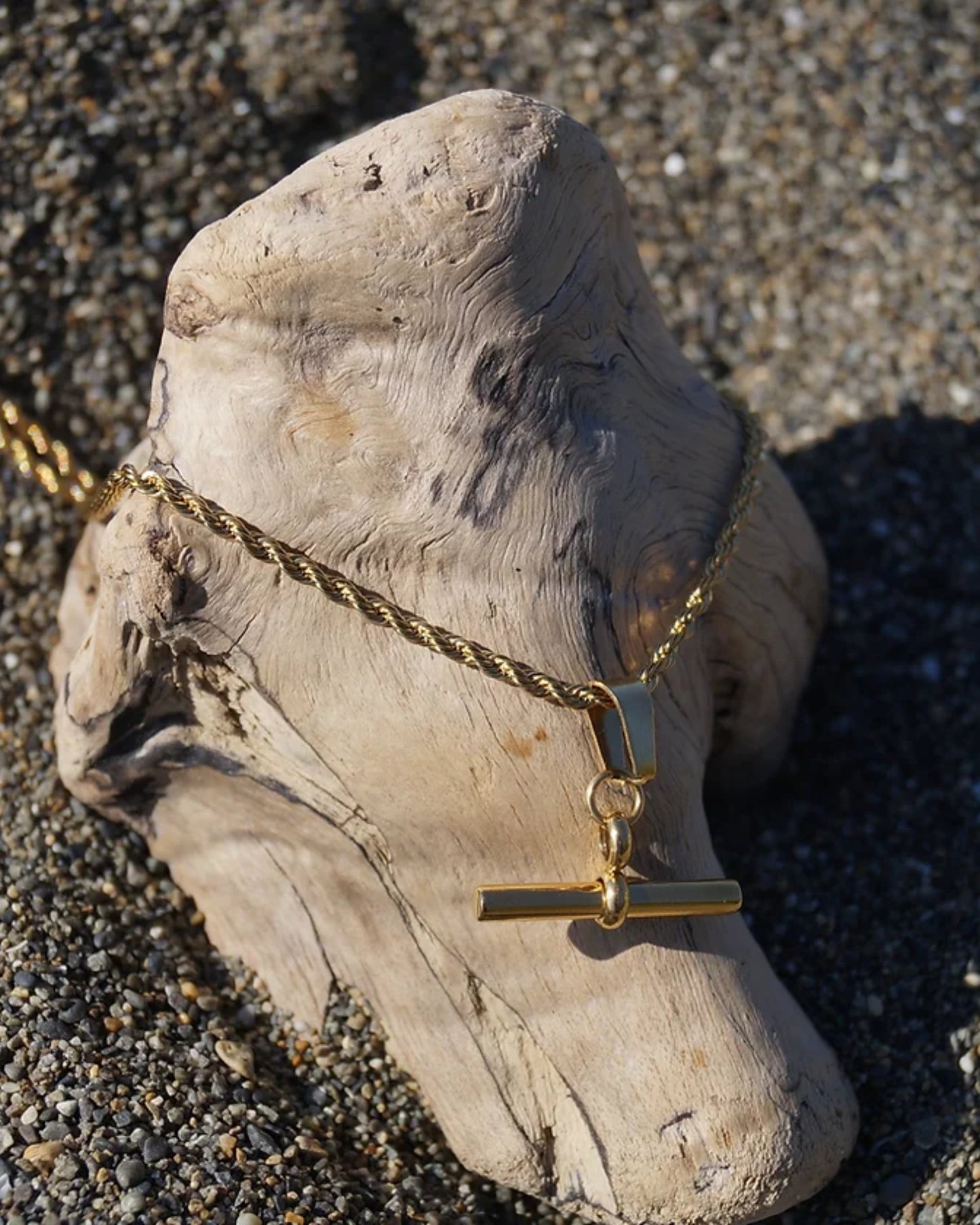 CHLOE NECKLACE