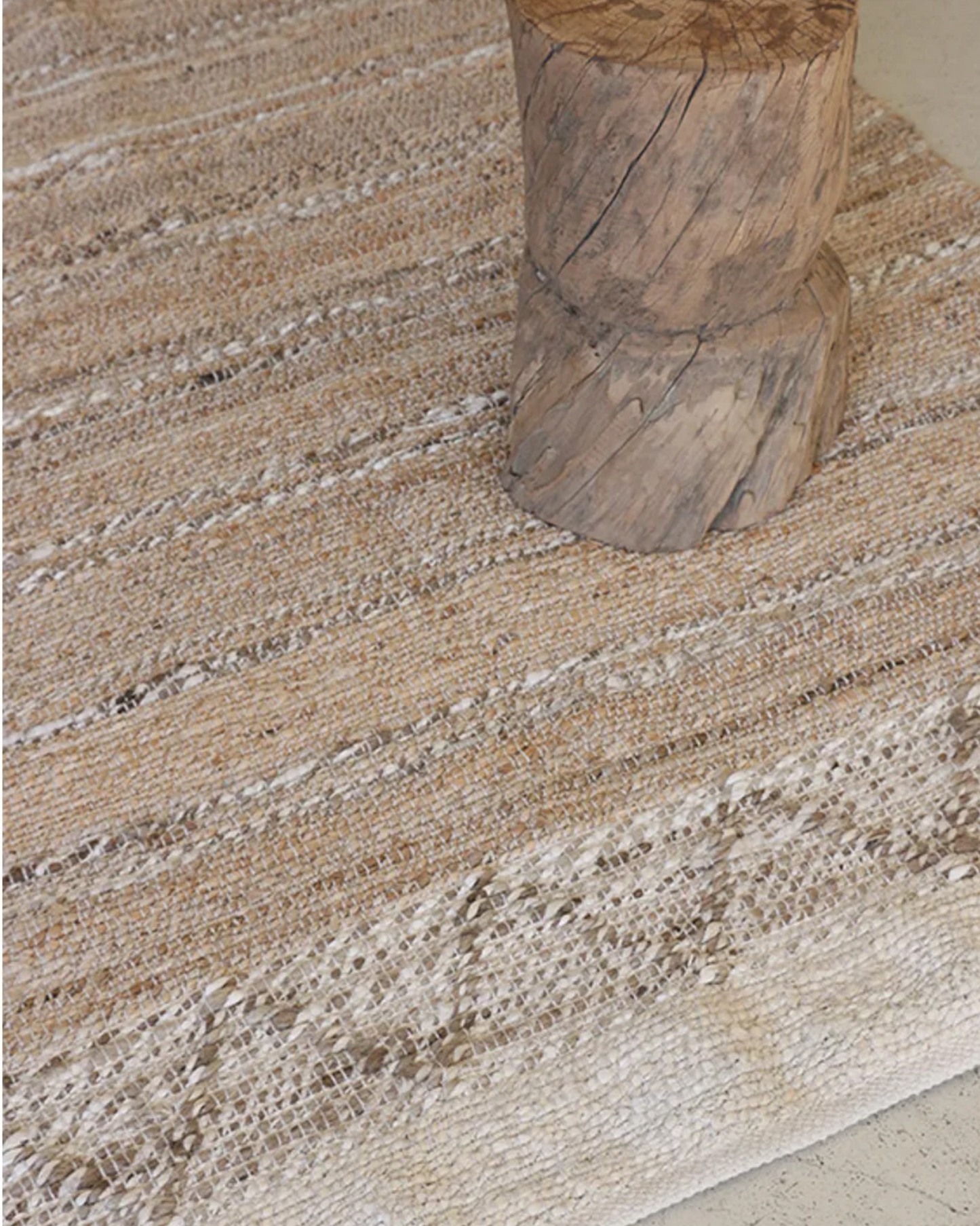 LOOM WOVEN RUG - EARTH AND IVORY