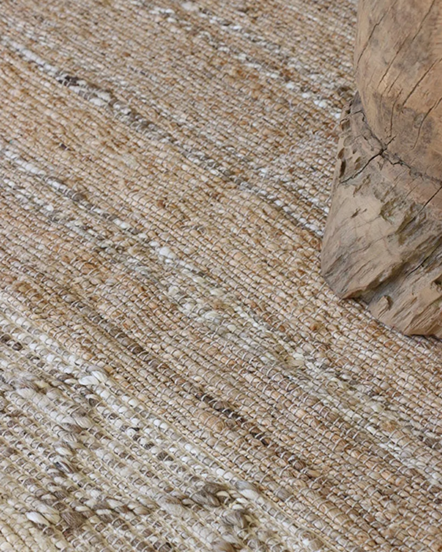 LOOM WOVEN RUG - EARTH AND IVORY
