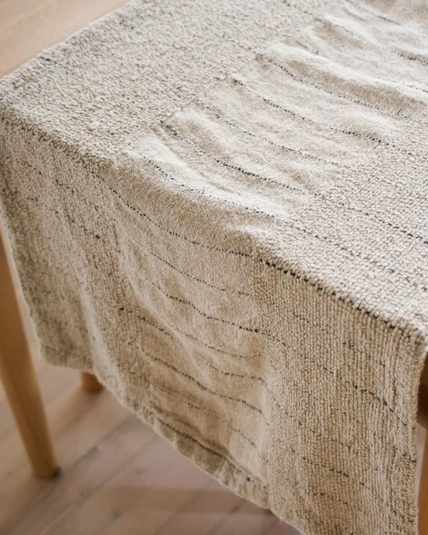 MAYLA HANDWOVEN LINEN RUNNER