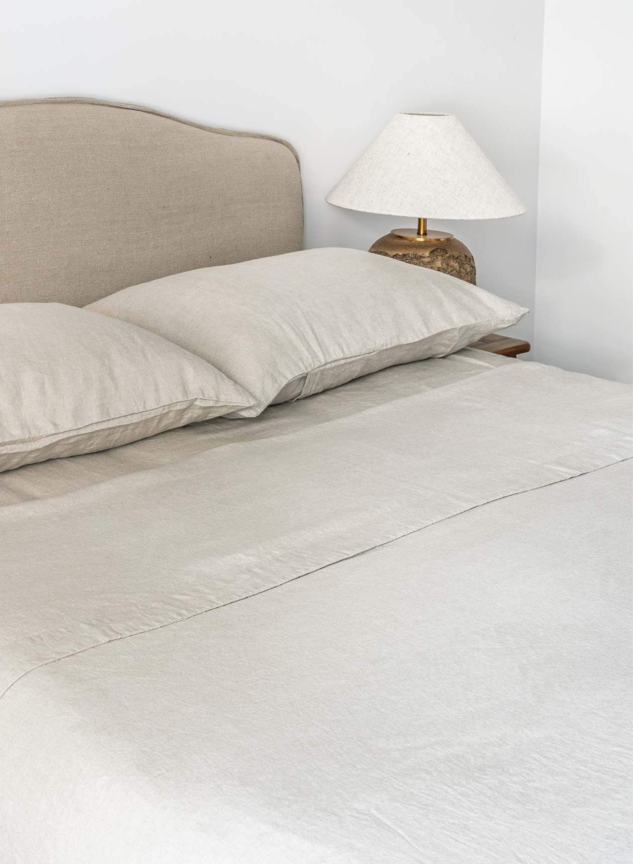 Lin Sheets LE LIN - SHEET SET - NATURAL – The Workroom