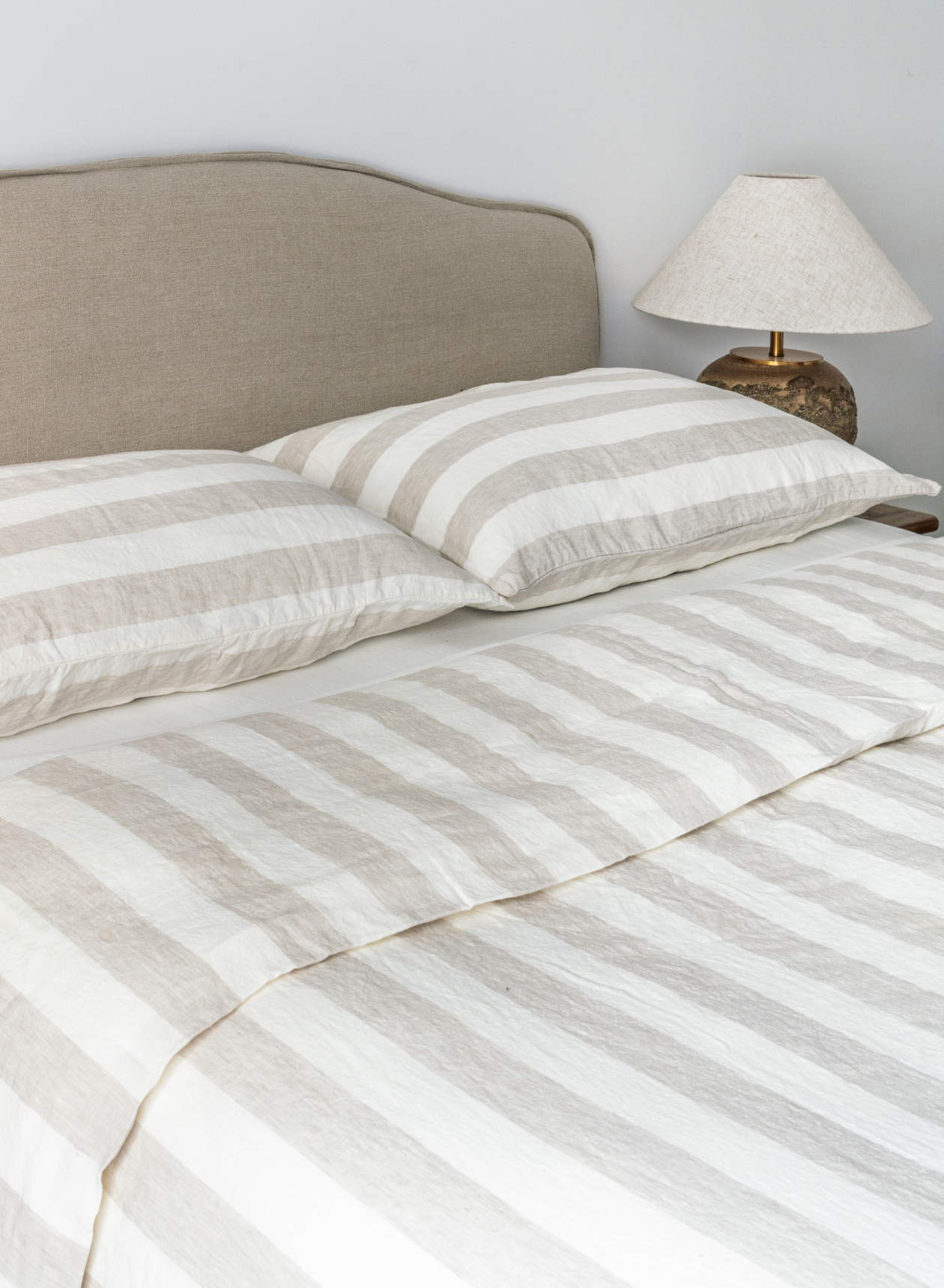 LE LIN - STRIPE STANDARD PILLOW CASE SET - WIDE NATURAL