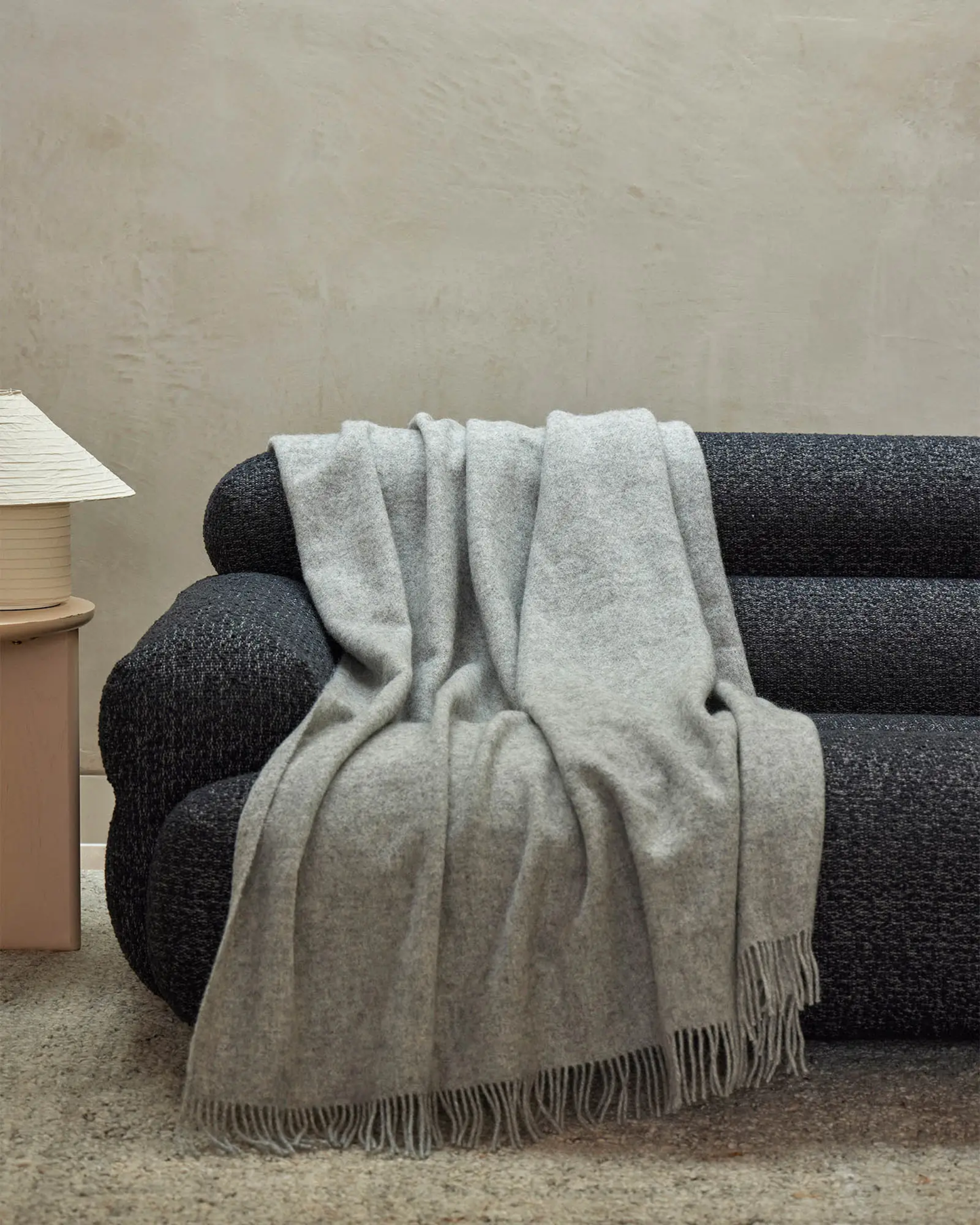 LAMBSWOOL NEVIS THROW - ASH