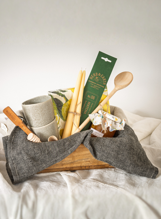 NEW HOME OWNERS GIFT BASKET