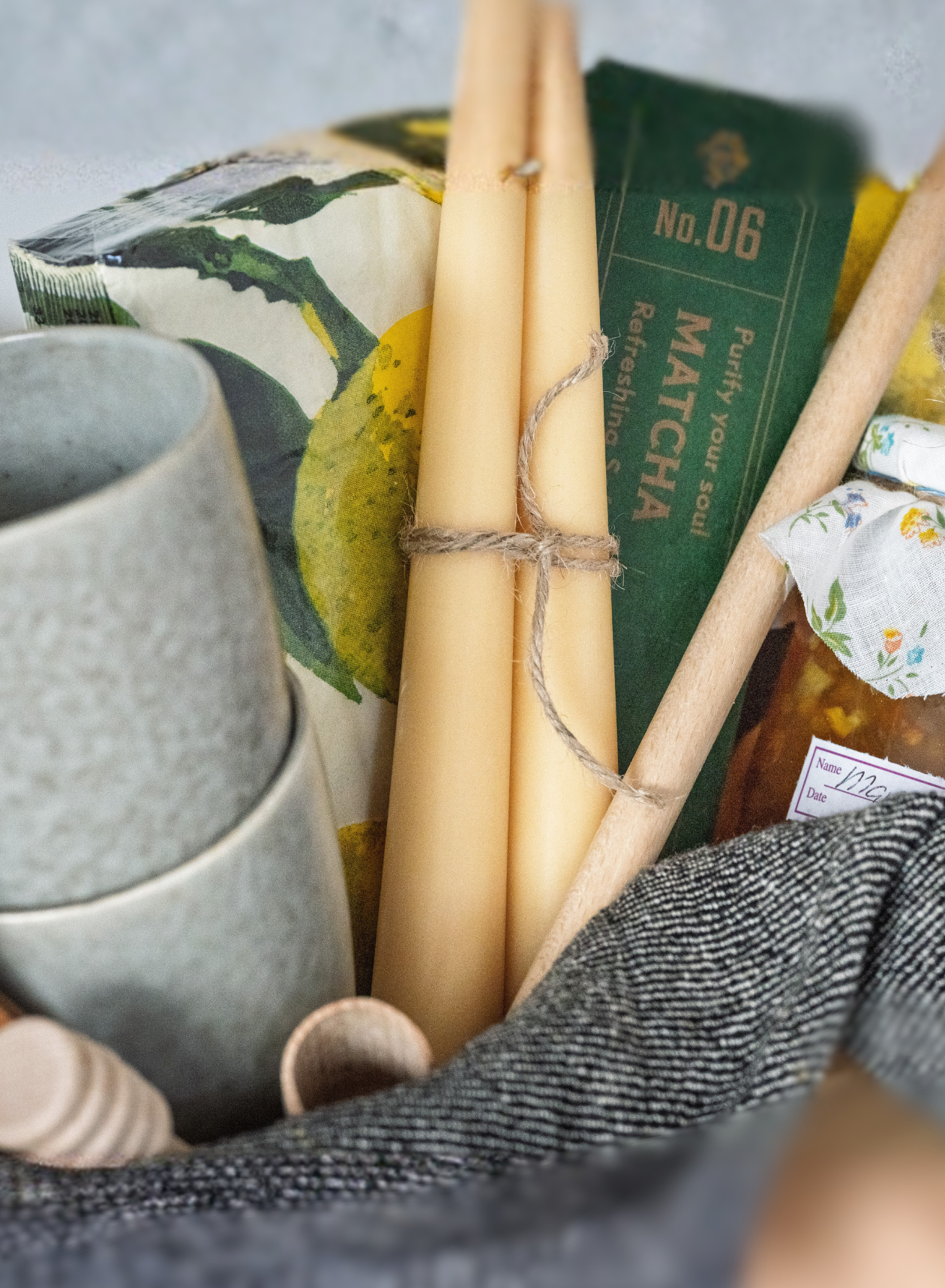 NEW HOME OWNERS GIFT BASKET