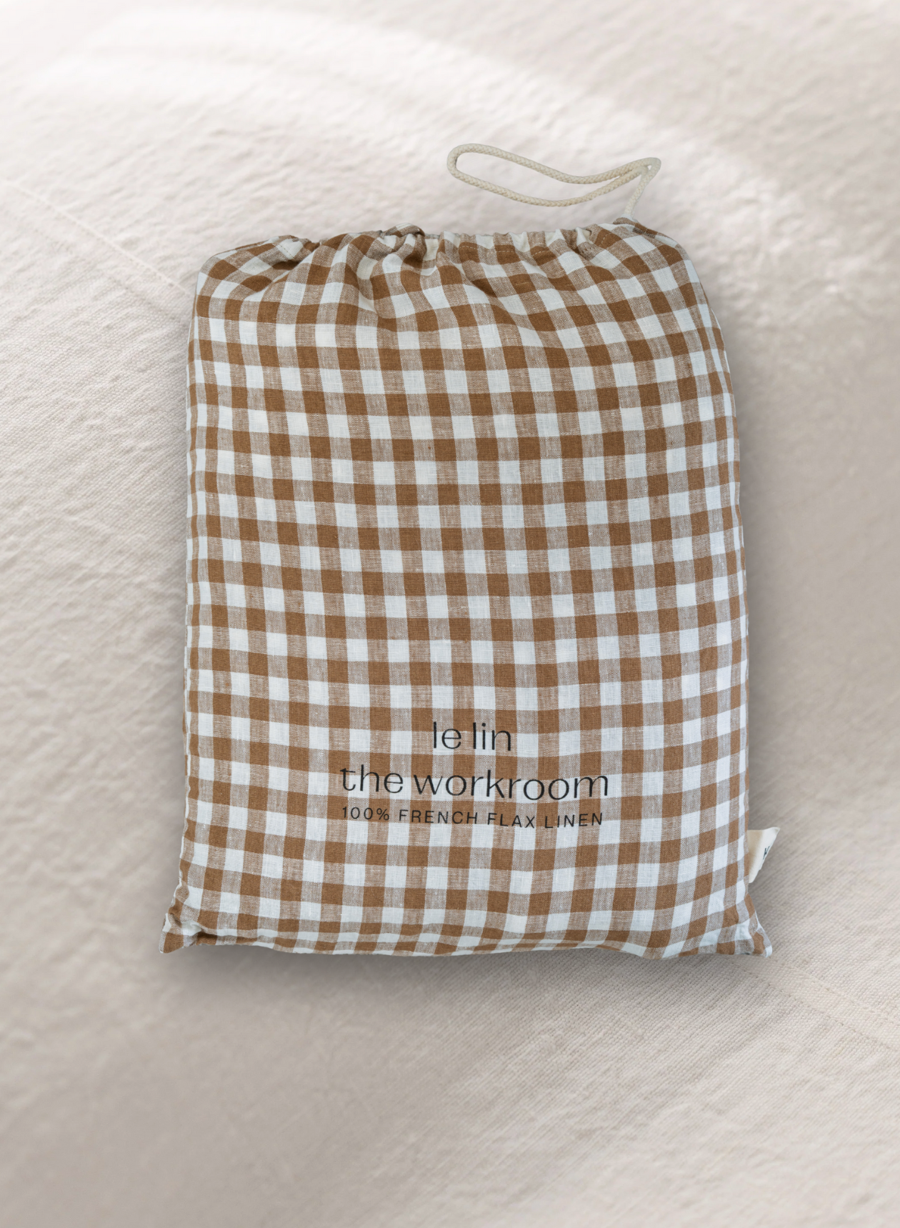 LE LIN - STANDARD PILLOW CASE SET - CHOCOLATE GINGHAM