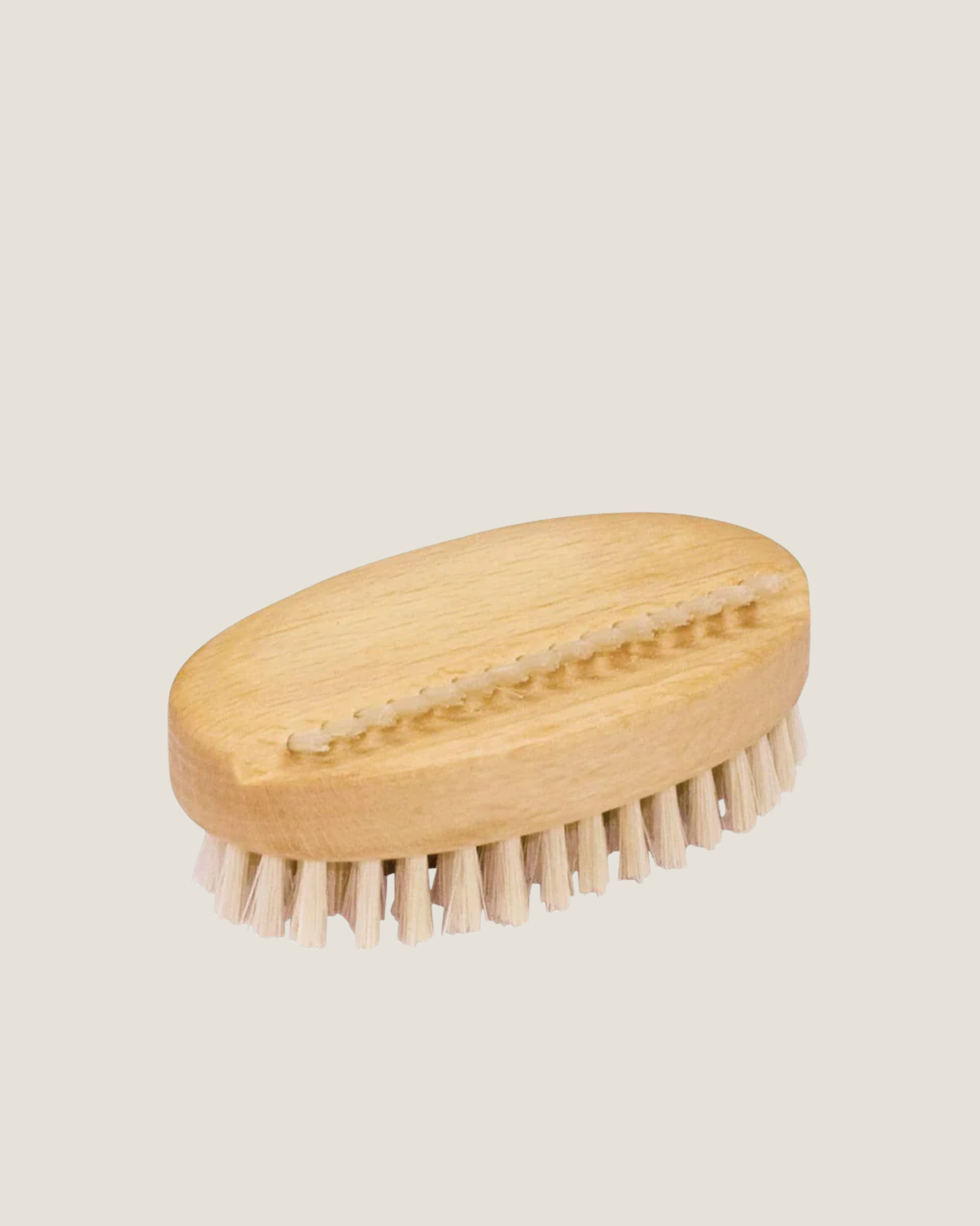 BEECH WOOD OVAL NAIL BRUSH