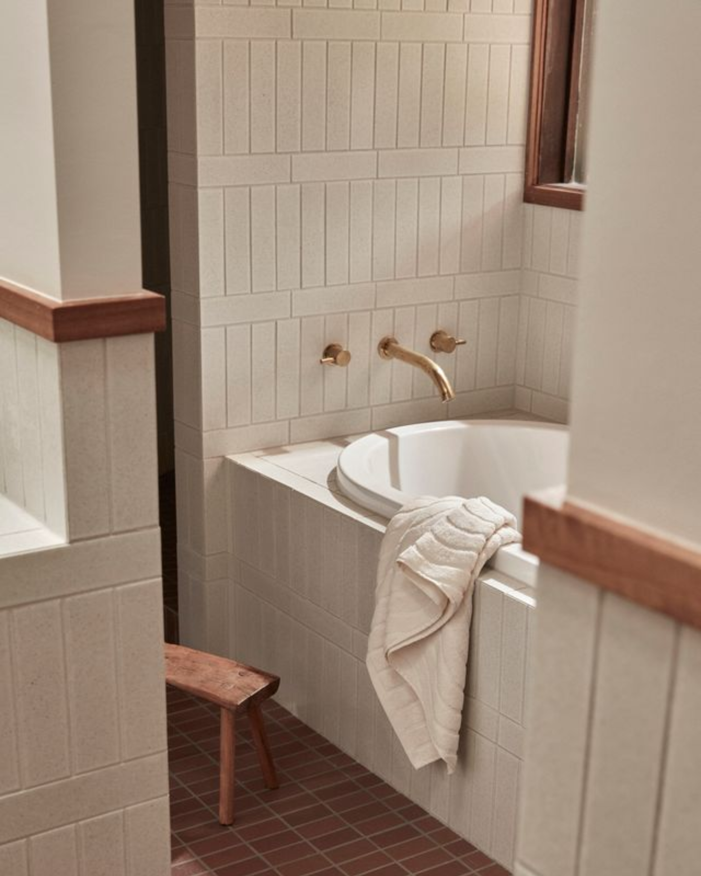BAINA ST CLAIR BATH TOWEL - IVORY