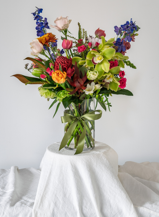 FRESH FLOWERS IN A VASE