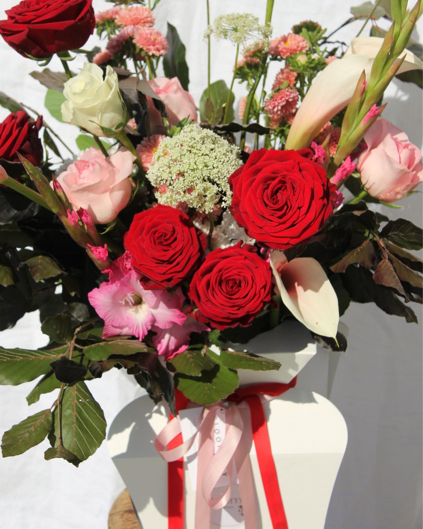 PRE ORDER - VALENTINES DAY BOUQUET IN WATER BOX