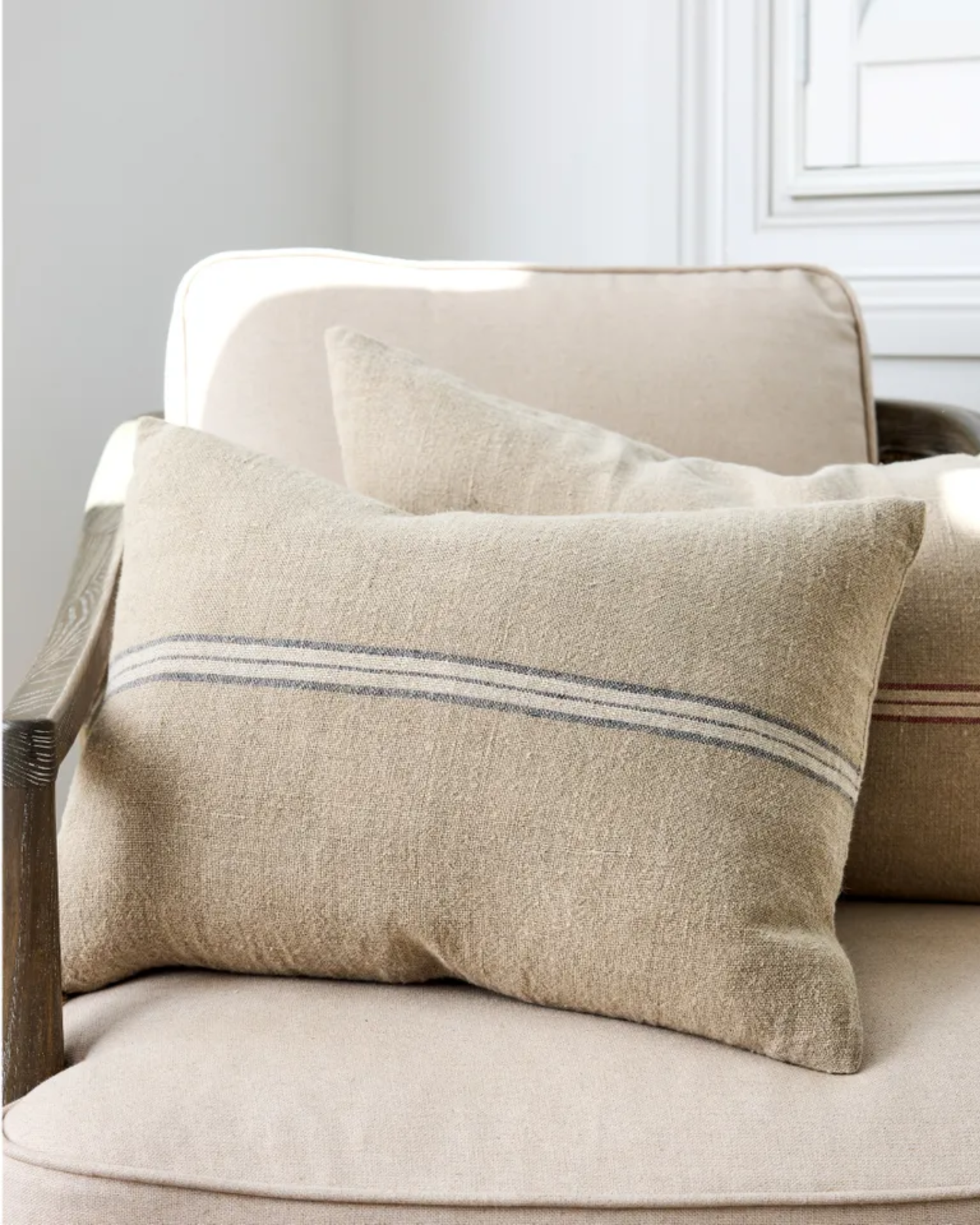 WOVEN STRIPE CUSHION COVER