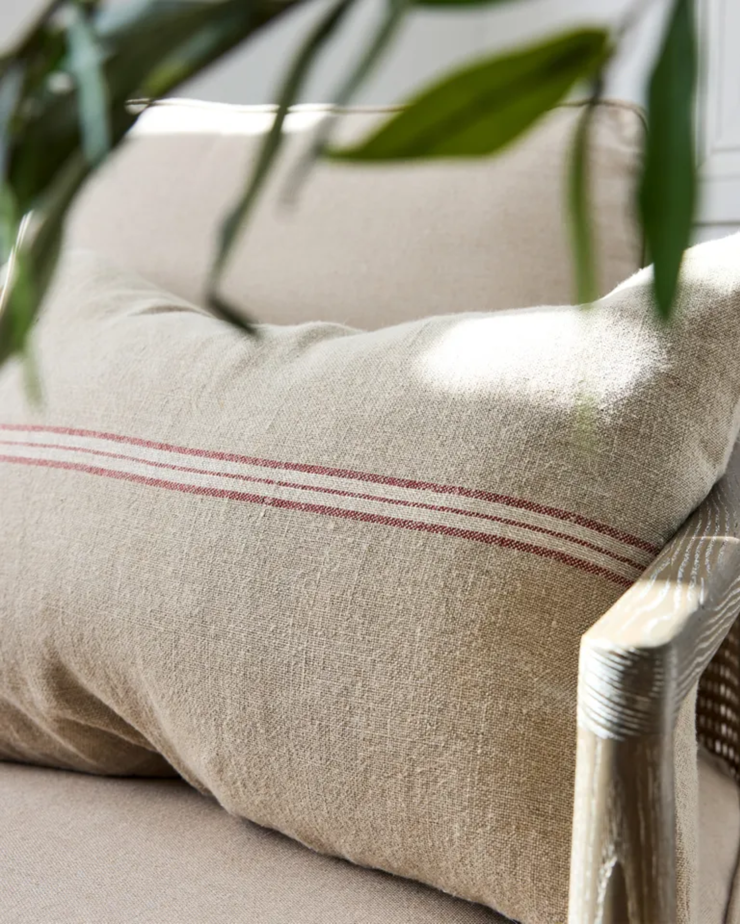 WOVEN STRIPE CUSHION COVER