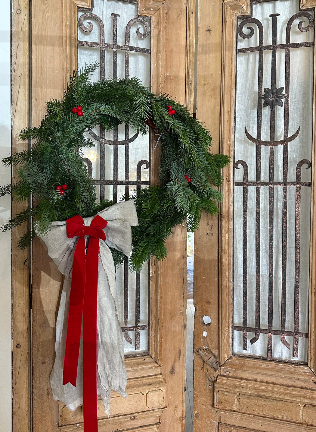 THE WORKROOM CHRISTMAS WREATH WORKSHOP